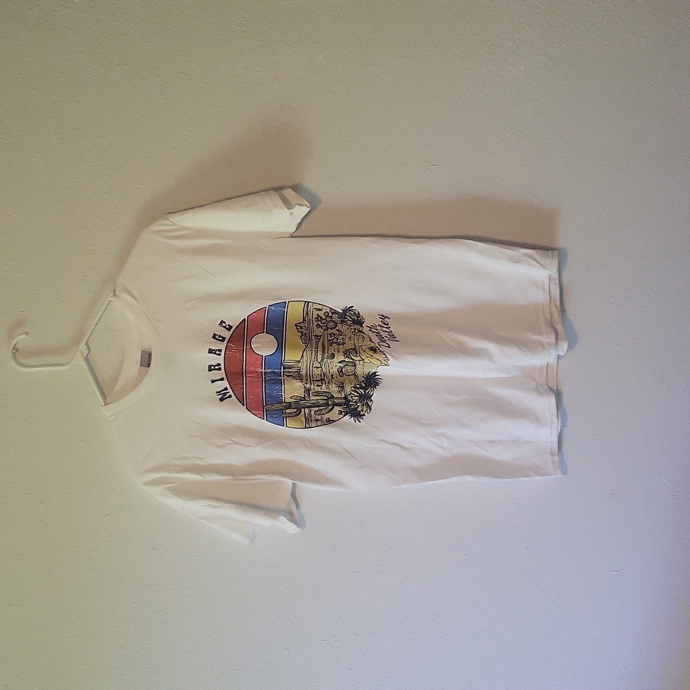 Mirage graphic tee